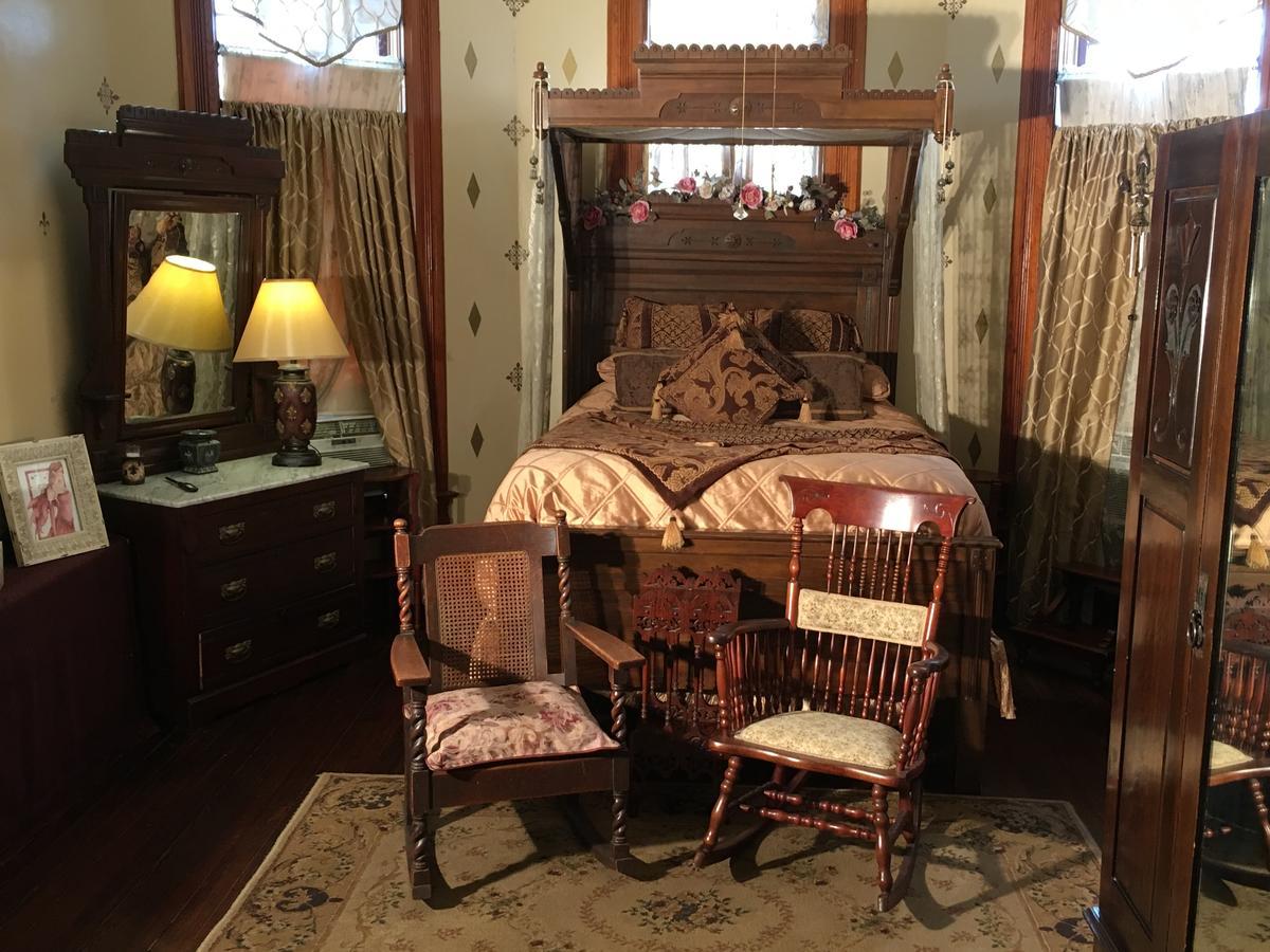 1884 Wildwood Bed And Breakfast Inn ฮอตสปริงส์ ภายนอก รูปภาพ